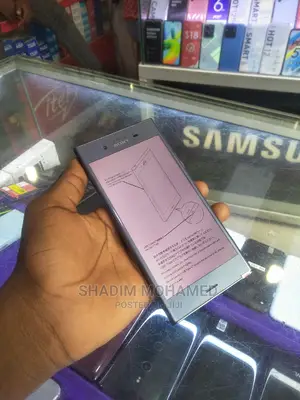 New Sony Xperia XZ1 64 GB Silver