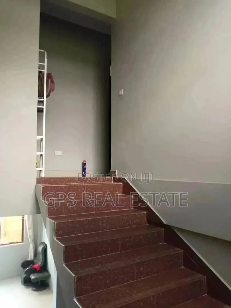 Big House In Goba For Sale