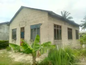 5bdrm Townhouse/Terrace in Tanzania Daressalaam for Sale