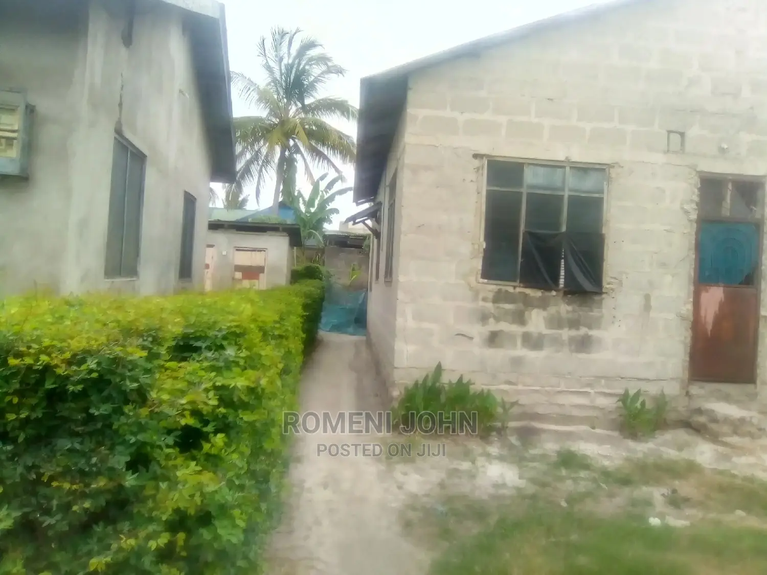 5bdrm Townhouse/Terrace in Tanzania Daressalaam for Sale