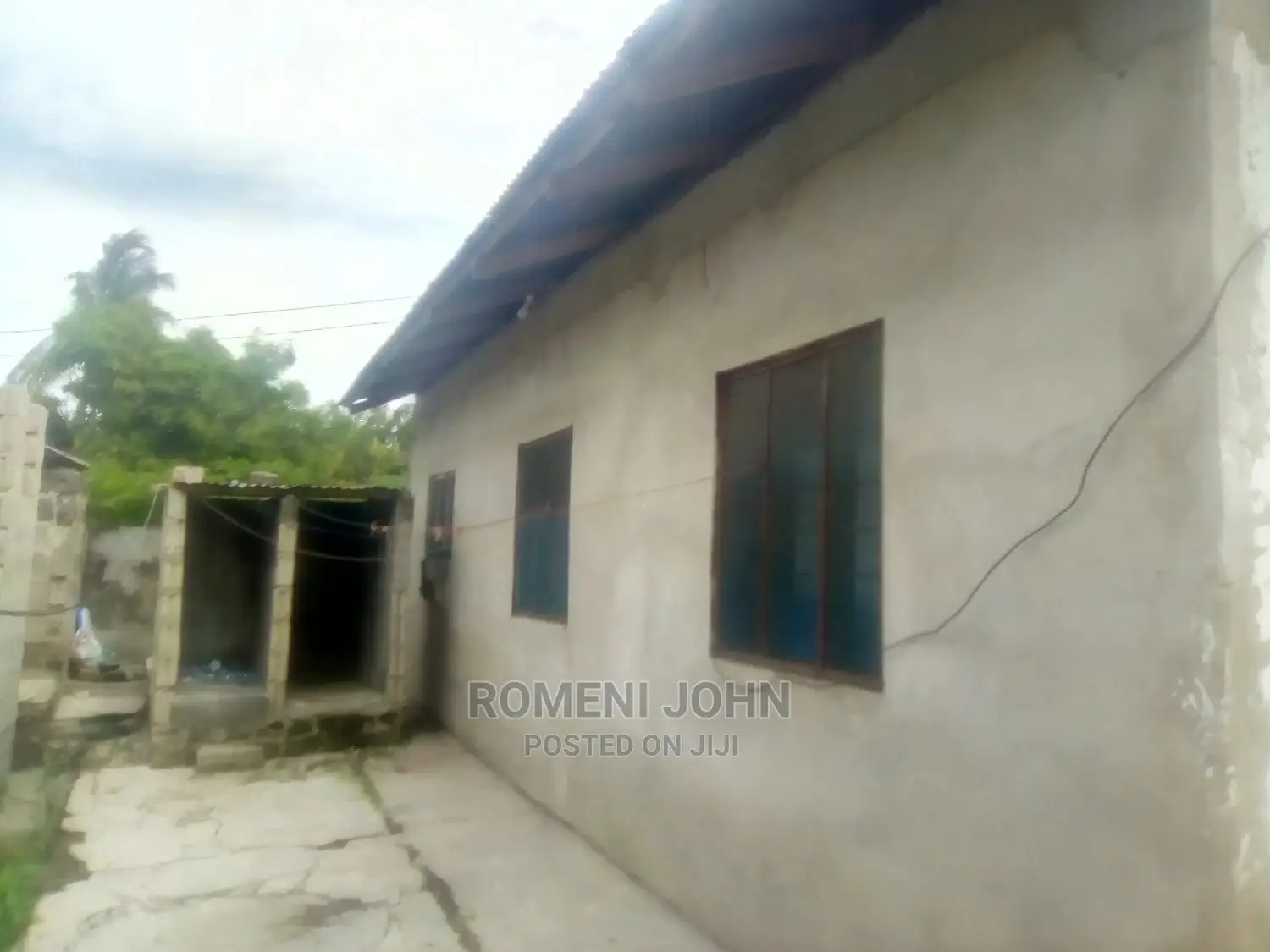 6bdrm Townhouse/Terrace in Tanzania Daressalaam for Sale