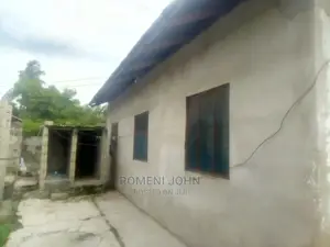 6bdrm Townhouse/Terrace in Tanzania Daressalaam for Sale