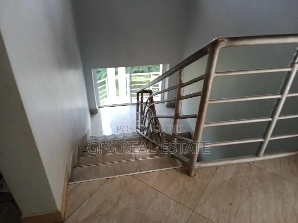 4bdrm House in Kinyerez Kifuru, Kinondoni for Sale