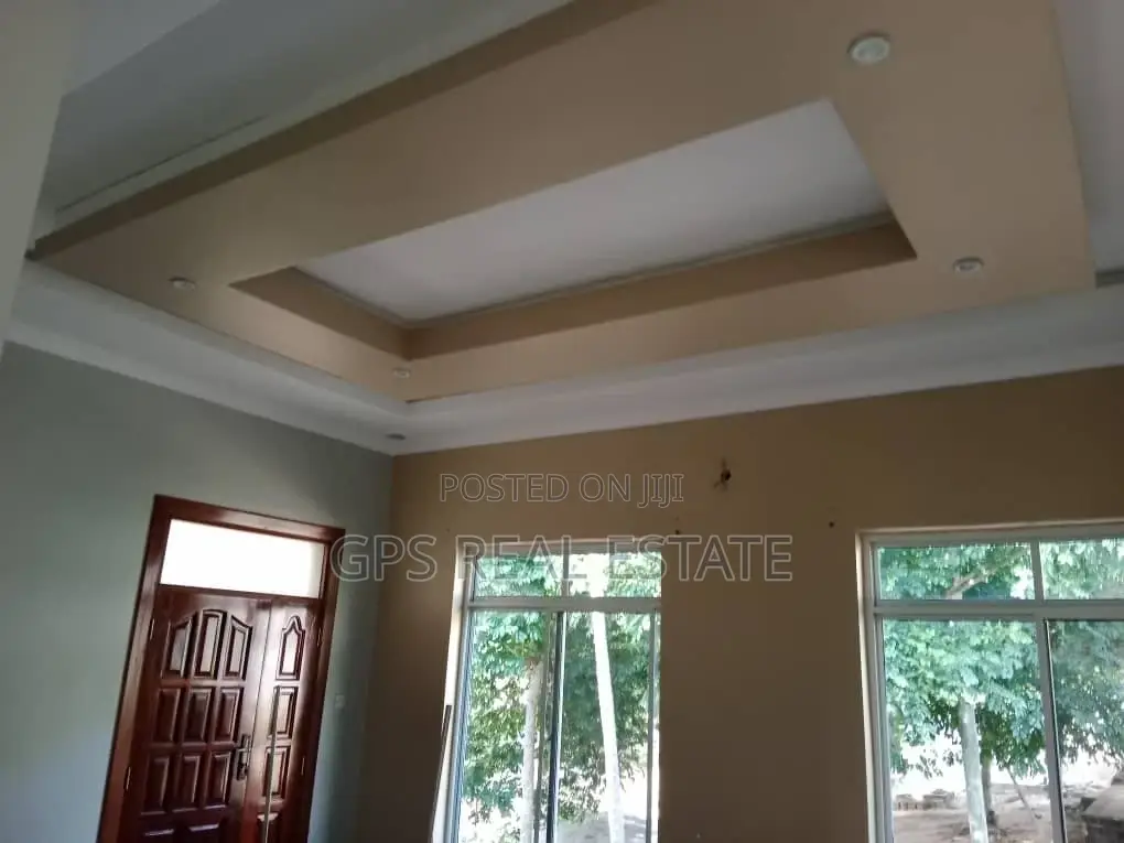 4bdrm House in Kinyerez Kifuru, Kinondoni for Sale