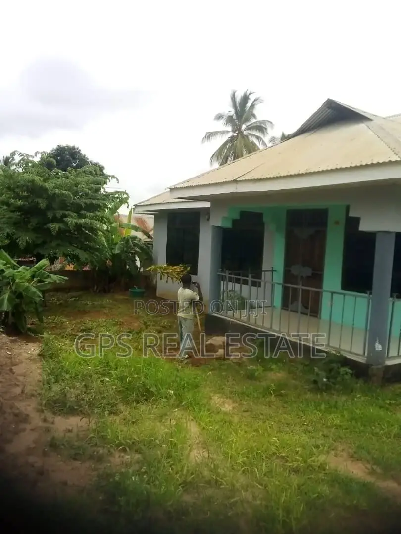 3bdrm House in Mbezi Msumi, Kinondoni for Sale