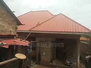3bdrm House in Mbezi Makabe, Kinondoni for Sale