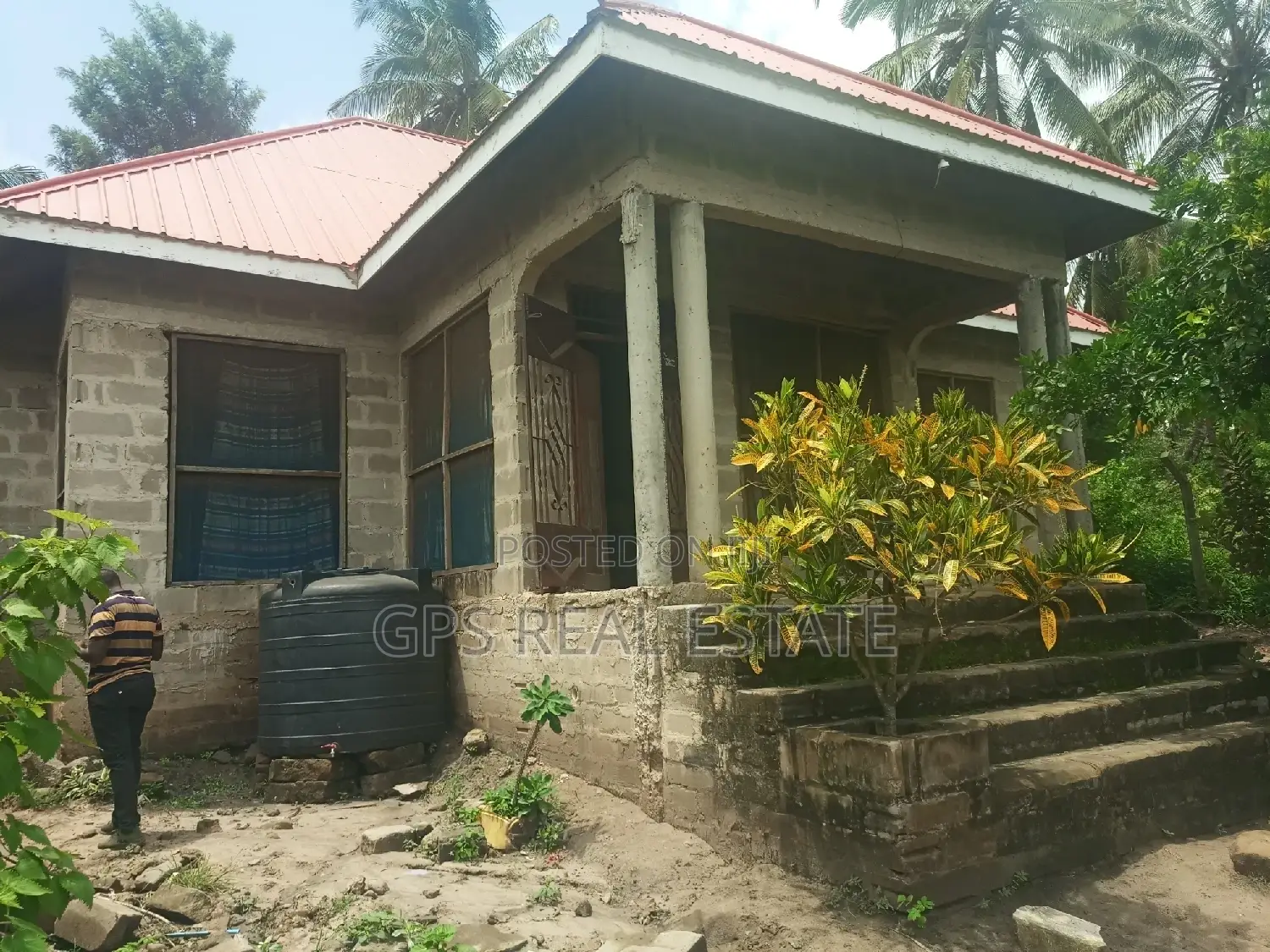3bdrm House in Mbezi Makabe, Kinondoni for Sale