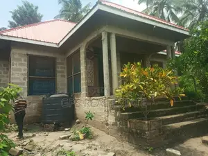 3bdrm House in Mbezi Makabe, Kinondoni for Sale