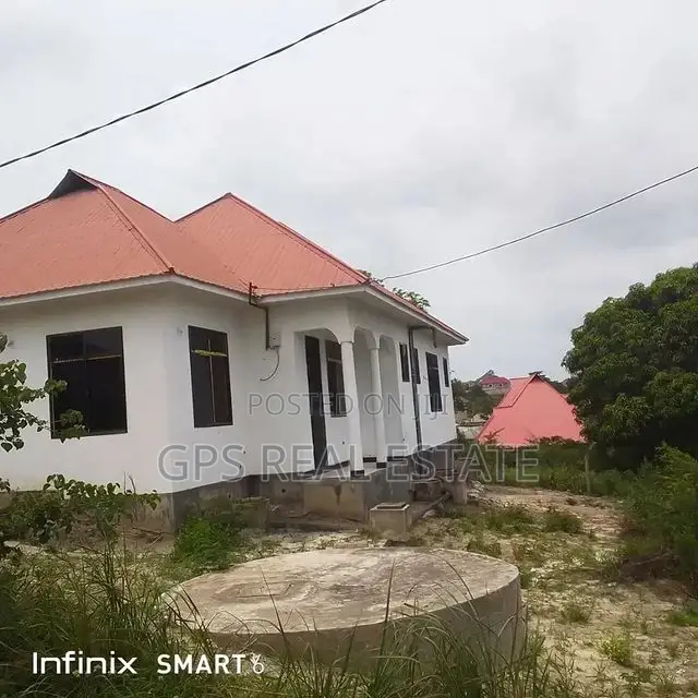3bdrm House in Mbez Magar Saba, Kinondoni for Sale