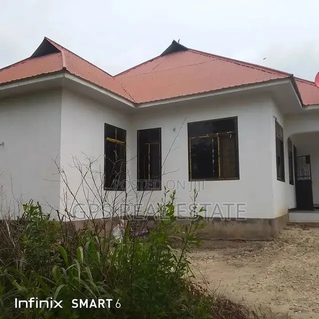 3bdrm House in Mbez Magar Saba, Kinondoni for Sale