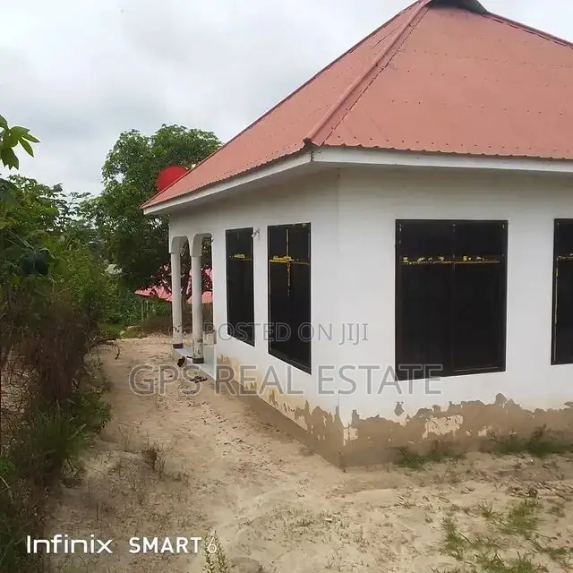 3bdrm House in Mbez Magar Saba, Kinondoni for Sale