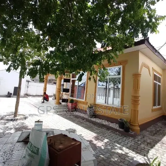3bdrm House in Majohe Viwege, Ilala for Sale