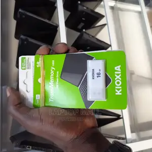 Kioxia Flash Drive