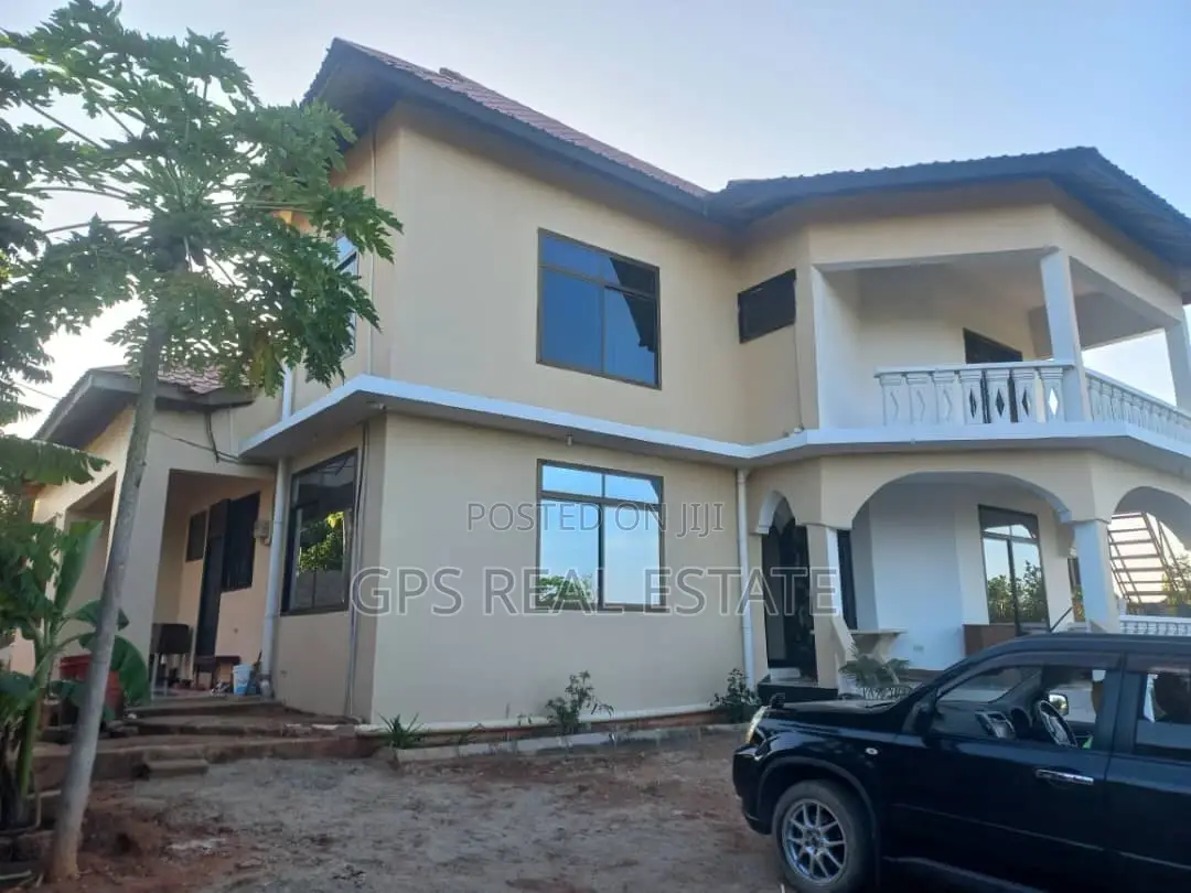 4bdrm House in Bunju, Kinondoni for Sale