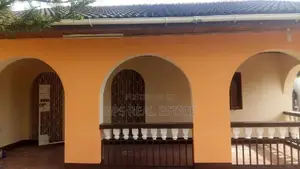 Nyumba Inauzwa