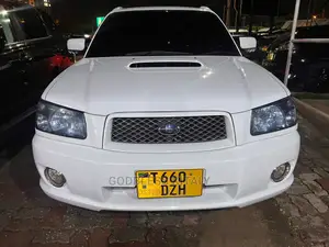 Subaru Forester 2005 White