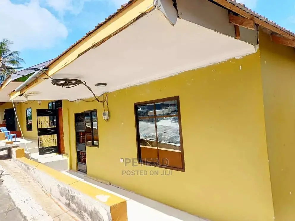 1bdrm Apartment in Kimara for Rent
