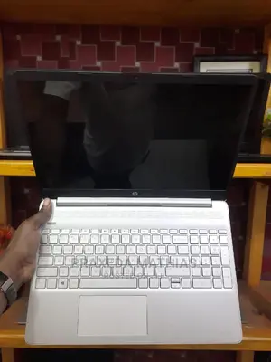 New Laptop HP Pavilion 15 8GB AMD SSD 256GB