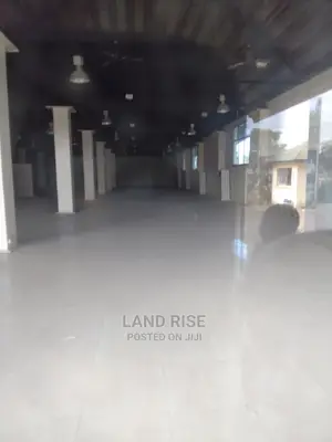 Showroom and Warehouse for Rent