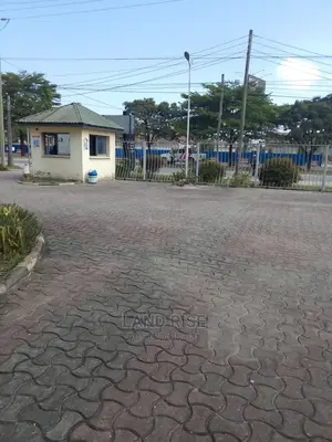 Showroom and Warehouse for Rent
