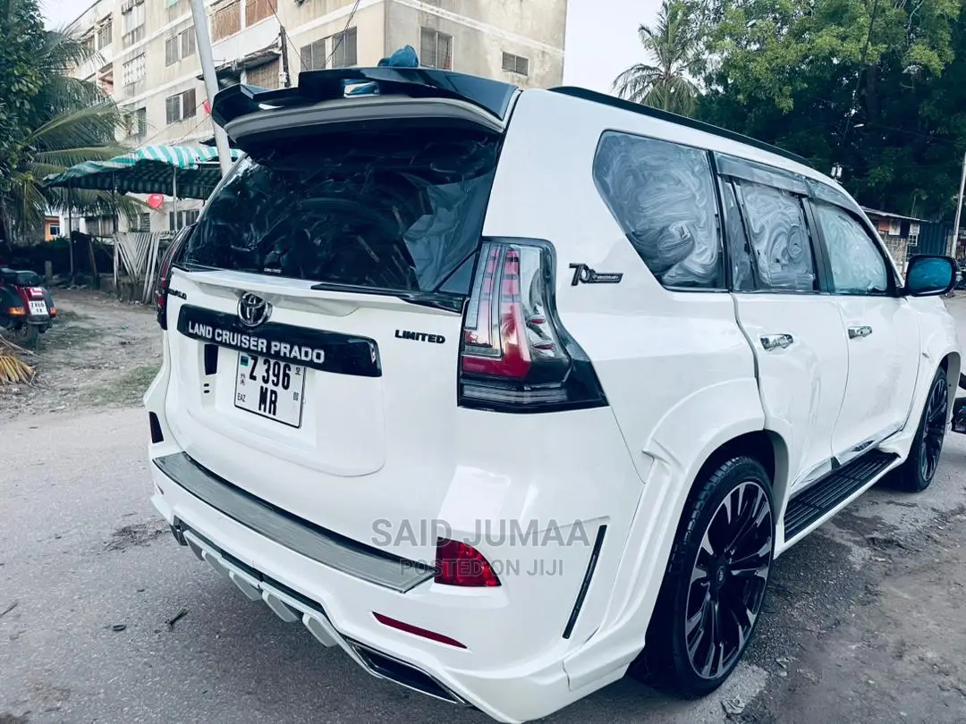 Toyota Land Cruiser Prado 2.7 2018 White