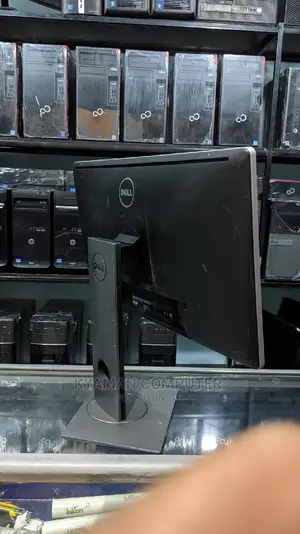 Dell Monitor Nchi 24
