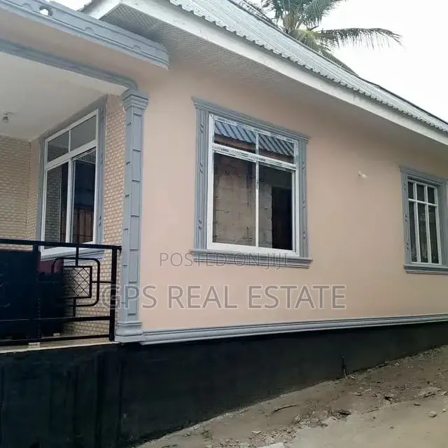 3bdrm House in Mbande, Chamazi for Sale