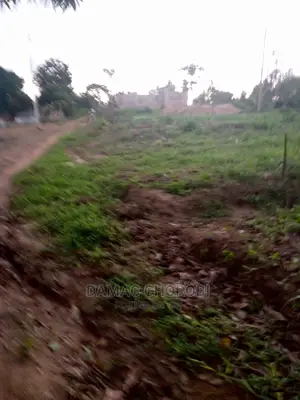 Kiwanja Cha Makazi Biashara Ukubwa Qmt 2200 Kibamba