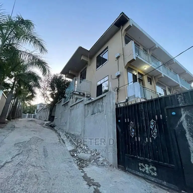 2bdrm Apartment in Kimara for rent