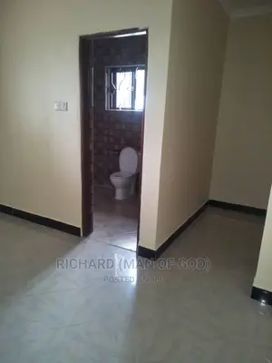 5bdrm Bungalow in Arusha for Rent