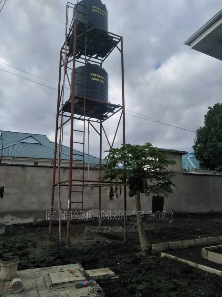5bdrm Bungalow in Arusha for Rent