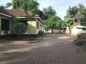 5bdrm Bungalow in Ediba Real Estate, Arusha for Rent