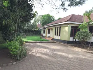 5bdrm Bungalow in Ediba Real Estate, Arusha for Rent