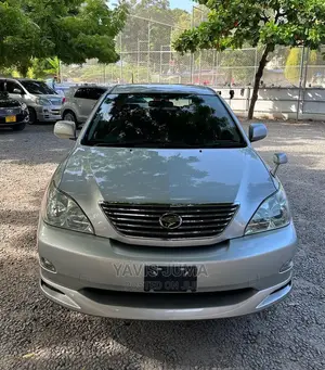 Toyota Harrier 2006 Silver