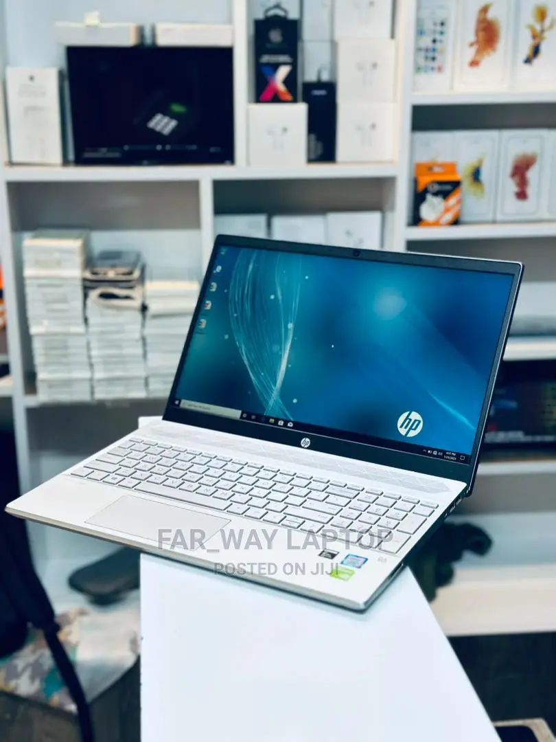 New Laptop HP Pavilion 15 8GB Intel Core I5 HDD+SSD 256GB