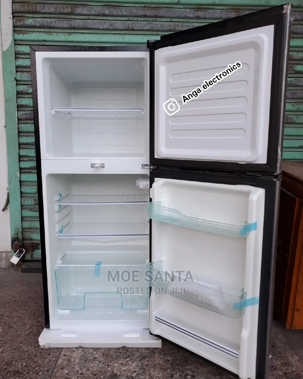 Home Base Fridge Black Inox