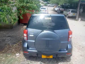 Toyota Rush 1.5 AWD 2007 Green