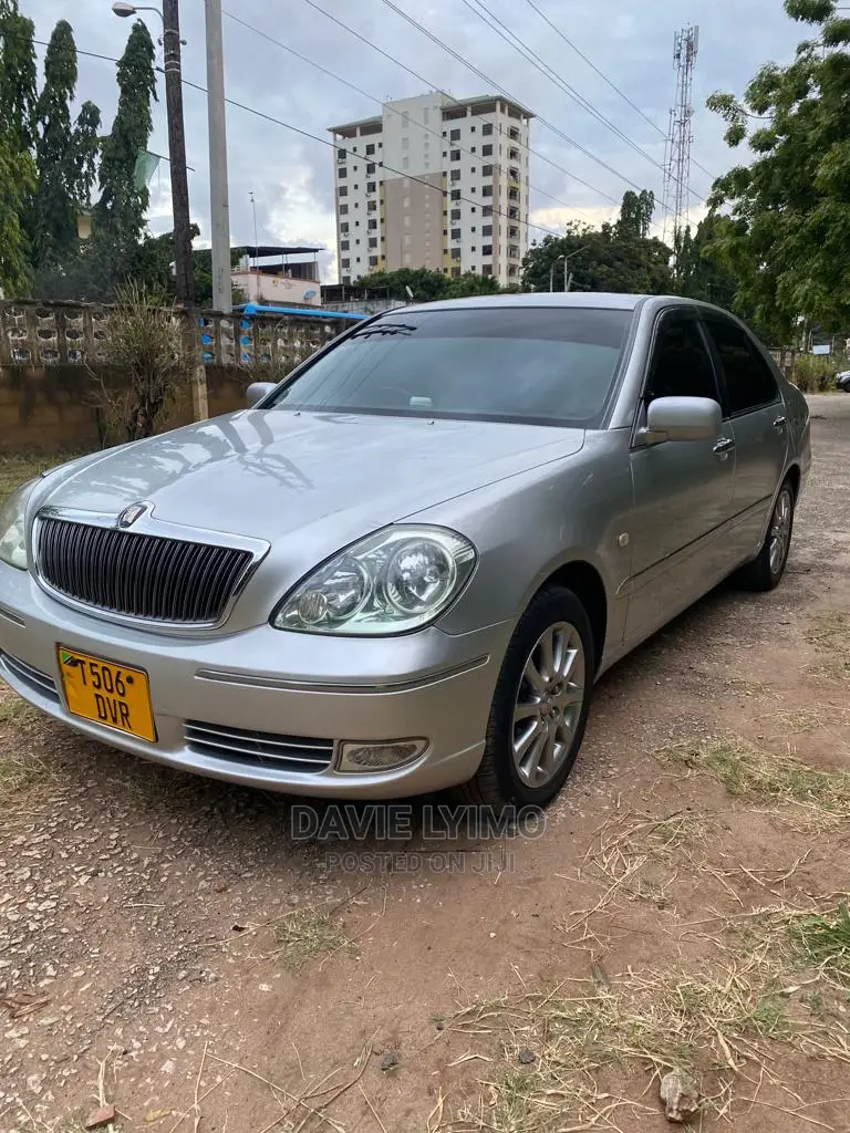 Toyota Brevis 2001 Silver