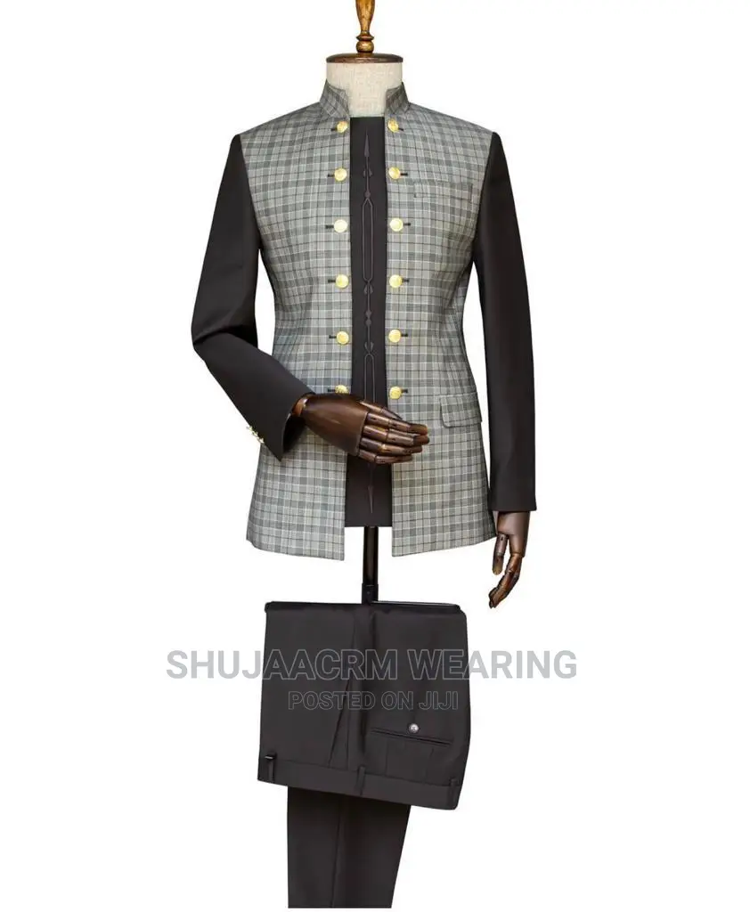 Collarles Suits