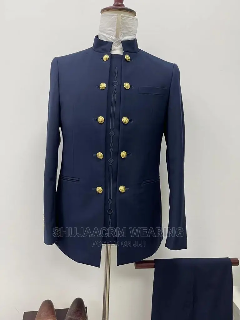Collarles Suits