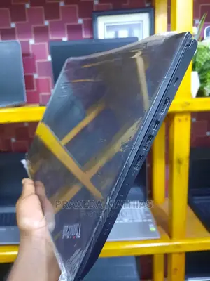 Laptop Lenovo ThinkPad Yoga 460 8GB Intel Core I5 HDD 500GB