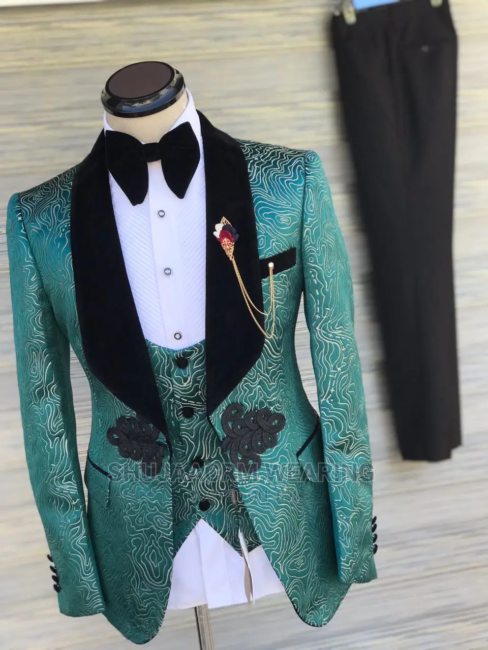 Taxedo Mens Suits