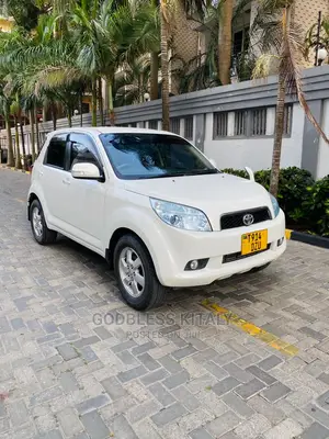 Toyota Rush 2007 White