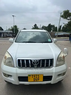 Toyota Land Cruiser Prado 2003 White