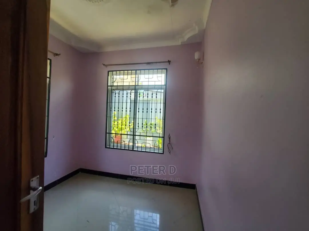 3bdrm House in Tabata for Sale