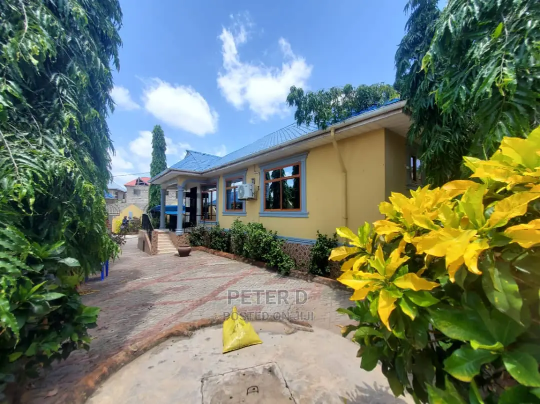 3bdrm House in Mbezi for Sale