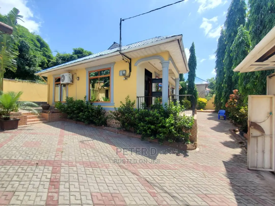 3bdrm House in Mbezi for Sale