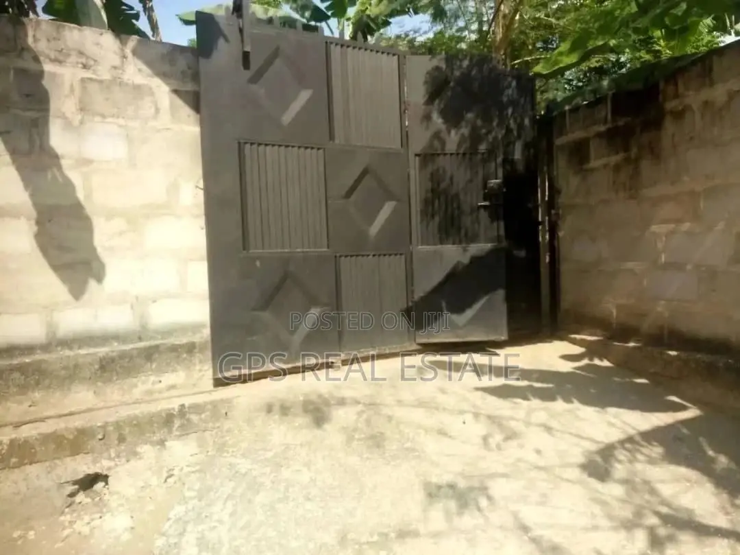 House For Sale At Goba Kwaawaz