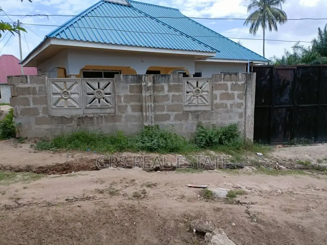3bdrm House in Giba Njia Nne, Kinondoni for Sale