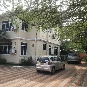 4bdrm Mansion in Bunju, Kinondoni for Sale